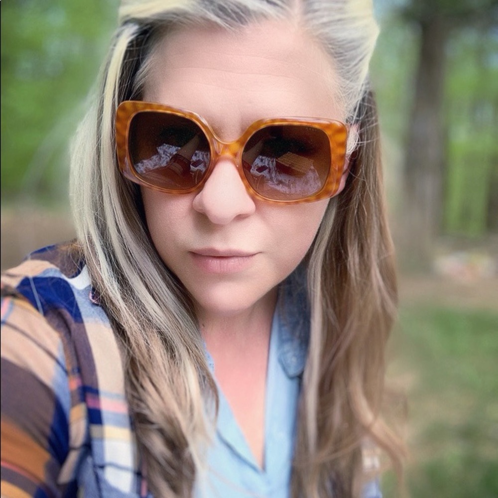Meet your Posher, Kristin